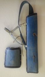 Köcher BowBi Color Set Köcher Armschutz Gürteltasche farbiges Leder