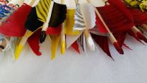 Sonderpfeil FluFlu 6-fach Holzpfeile mit Naturfedern